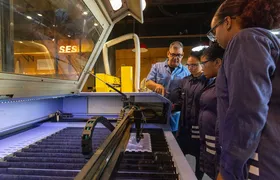 Firjan SENAI abre quase 4 mil vagas gratuitas em cursos técnicos de nível médio