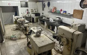 Fiscais encontram mais de 350 kg de alimentos impróprios para consumo em padaria no Rio