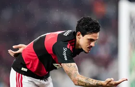 Flamengo vence o Cruzeiro e entra no G4 do Brasileirão