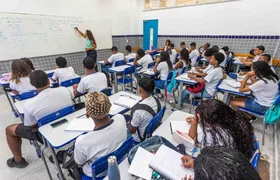 Governo oferece 10 mil novas vagas em escolas da rede estadual para 2026