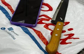 Homem que ameaçava pessoas com faca em Niterói é preso pela PM