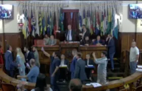 Homenagem à Ludmilla causa confusão na Câmara dos Vereadores em Niterói