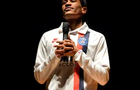Humorista Felipe Ferreira apresenta o stand-up "Show Novo" na Sala Nelson Pereira dos Santos, em Niterói