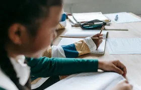 Inscrições para 1,8 mil vagas em cursos técnicos gratuitos na Firjan/Senai encerram nesta quarta (4)