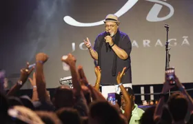 Jorge Aragão anima a tradicional Festa do Trabalhador, em Niterói