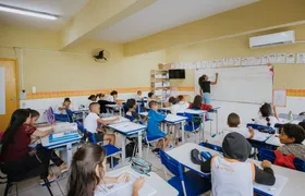 Justiça proíbe entrada de vereadores em escolas de Niterói sem autorização