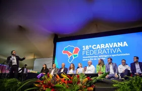 Lula e Rodrigo Neves abrem Caravana Federativa em Niterói e destacam parceria entre municípios e Governo Federal