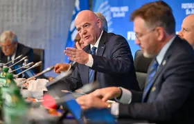 Lula pede em reunião à presidente da FIFA para Brasil sediar o Mundial de Clubes 2029