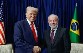 Lula se reúne com Trump na Malásia e discute relações entre Brasil-EUA