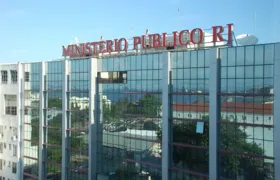 MPRJ denuncia seis PMs por crimes cometidos durante a Operação Contenção
no Complexo do Alemão e na Vila Cruzeiro