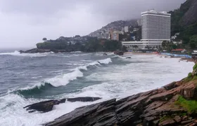 Marinha emite aviso de ressaca para orla do Rio com ondas de até 3 metros