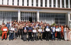Militares do Corpo de Bombeiros recebem menções e medalhas da Câmara Municipal de São Gonçalo