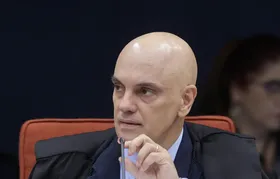 Moraes determina transferência de Bolsonaro para Papudinha