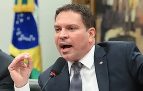 Moraes pede aos Estados Unidos extradição de Ramagem