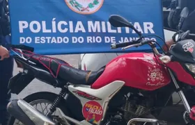 Motocicleta furtada em Nova Iguaçu é recuperada pela PM em Niterói