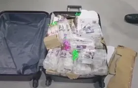 Mulher é presa na Rodoviária Novo Rio por transportar drogas escondidas em bagagem