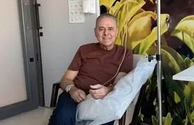 Narrador Luis Roberto anuncia fim do tratamento contra o câncer