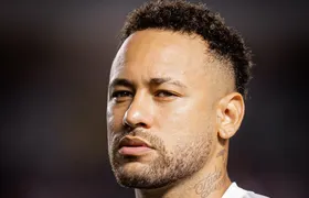 Neymar agradece carinho dos torcedores que gritaram seu nome durante derrota do Brasil para a França