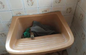 Obra da Águas do Rio deixa morador do Mutondo sem água desde 2024