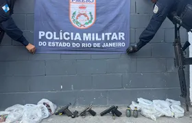 Operação policial prende três suspeitos e apreende armas e granadas em comunidades de São Gonçalo