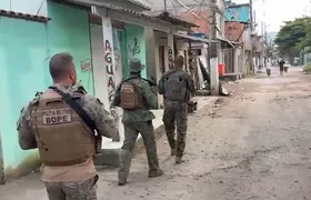 PM realiza operação para combater expansão do CV na Gardênia Azul