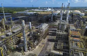 Petrobras reajusta preço do diesel em R$ 0,38 por litro