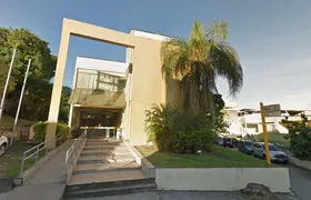 Polícia Civil apreende adolescente que usava plataforma on-line para coagir menores à automutilação e à práticas sexuais