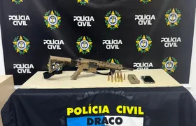 Polícia Civil prende miliciano com fuzil na Zona Oeste
