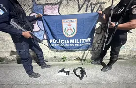 Polícia Militar apreende pistola e prende dois em Niterói