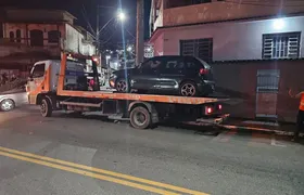 Prefeitura de Niterói remove veículos abandonados na Zona Norte