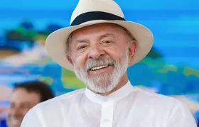 Presidente Lula faz cirurgia de catarata e recebe alta hospitalar