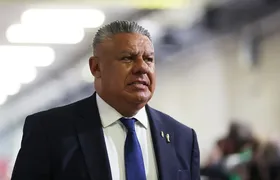 Presidente da AFA rebate denúncias sobre suposta investigação do FBI