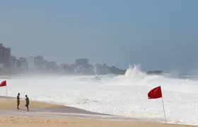 Rio tem novo alerta de ressaca neste fim de semana