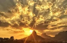 Sol de rachar? Veja previsão do tempo para o fim de semana no Rio