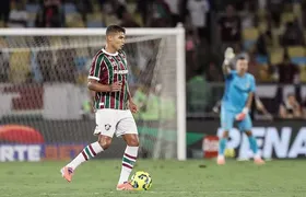 Thiago Silva assina rescisão de contrato e deixa o Fluminense