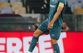 Thiago Silva e Freytes passam por exames e estão fora da partida contra o Vasco, no sábado