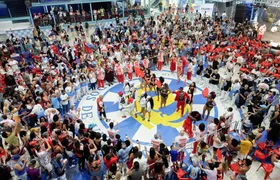 Unidos da Vila Isabel celebra 80 anos com feijoada e encontro das campeãs