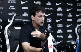 Vasco demite Fernando Diniz após derrota para o Fluminense