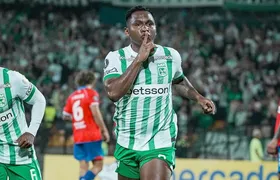 Vasco disputa com Boca Juniors a contratação de Marino Hinestroza