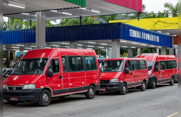 Maricá: vans Tarifa Zero já estão rodando e ampliam acesso ao transporte gratuito no município