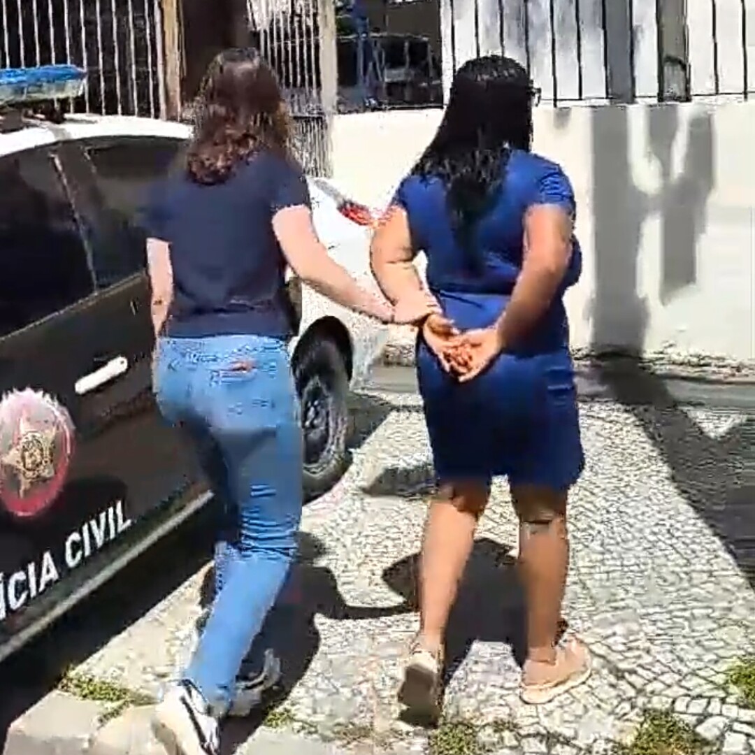 Esposa traída é presa pelo assassinato do marido