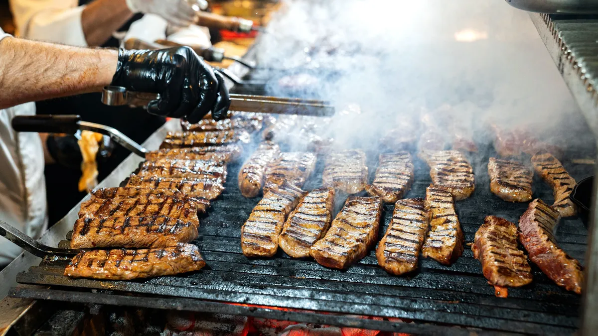 Churrascaria e pizzaria estão no top 5
