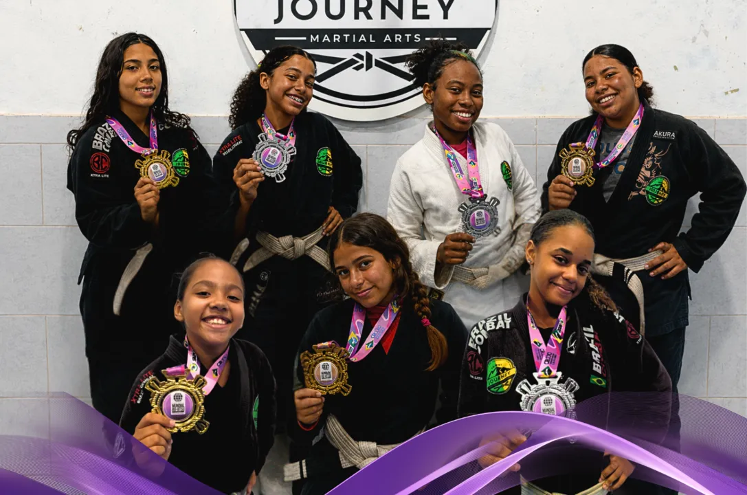 Representando a equipe Journey Rio, do sensei Fabrício Batista, todas as sete atletas que foram para a competição conquistaram medalhas: duas de ouro, três de prata e duas de bronze