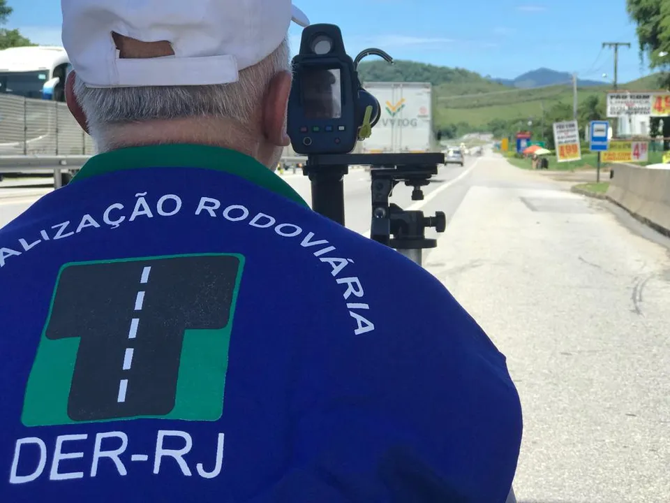 Departamento de Estradas de Rodagem (DER-RJ)