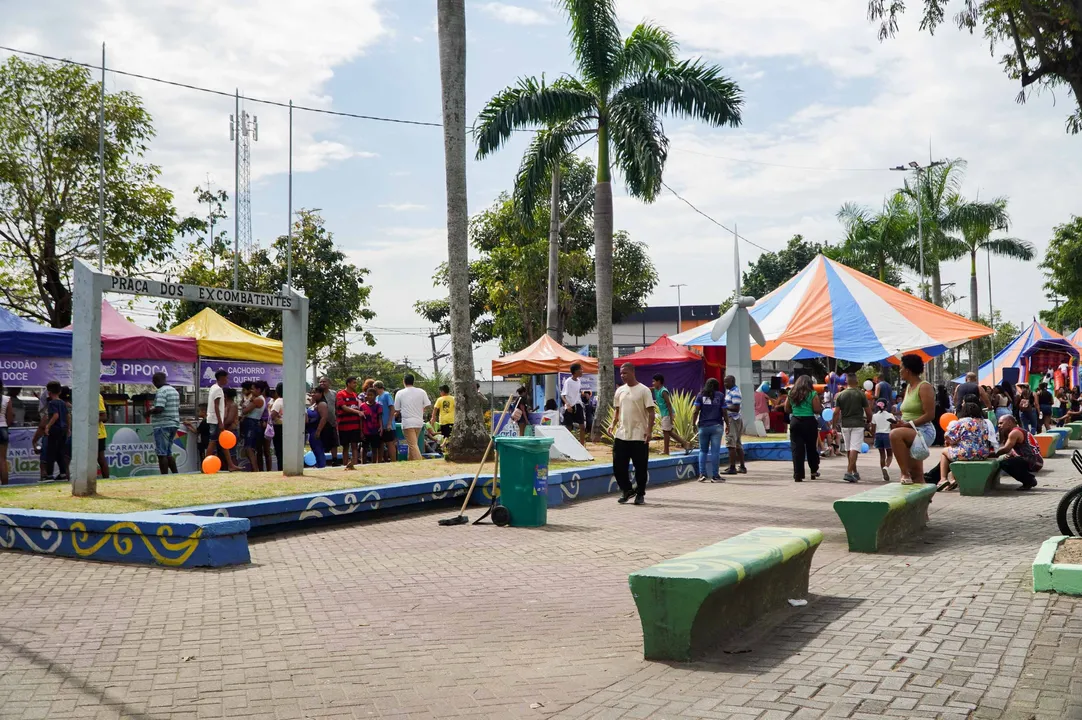Evento garantiu de forma gratuita, acesso à cama elástica, brinquedos infláveis, jogos, oficinas de pinturas na pele e de bolamania