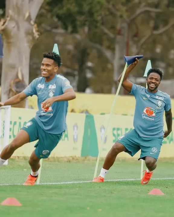 Estêvão e Vini Jr. serão titulares no primeiro amistoso do Brasil pós Copa do Mundo