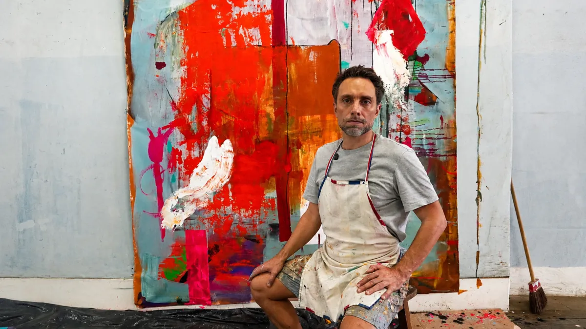 Casa Brasil recebe conversa com artista da exposição “Tormenta”