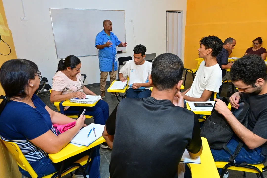 Aulas vão ser ministradas de segunda a sexta, das 13h às 17h