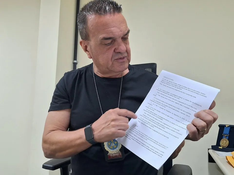 Mário José Lamblet dos Santos, titular da 72ª DP (Mutuá)