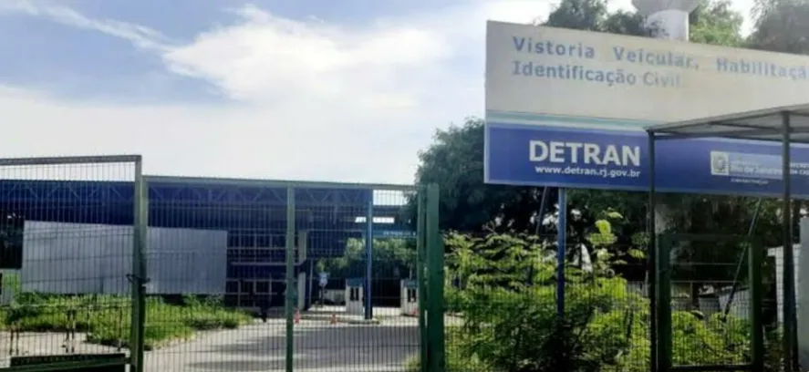 Os postos do Detran RJ voltarão a funcionar normalmente a partir desta segunda-feira (26)
